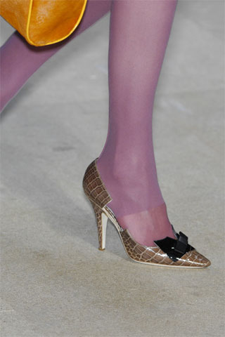 http://www.glamurnenko.ru/images/fashion2/shoes08_vuitton3_big.jpg